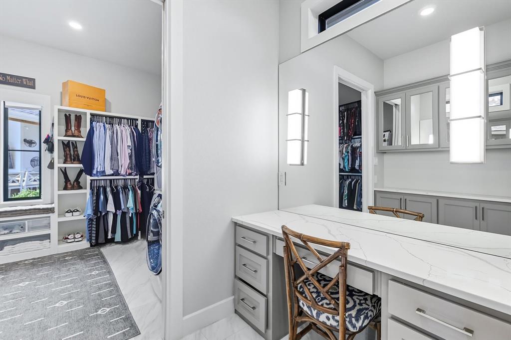 North Richland Hills, Texas 76182, United States, 4 Bedrooms Bedrooms, ,4 BathroomsBathrooms,Residential,Active,218900