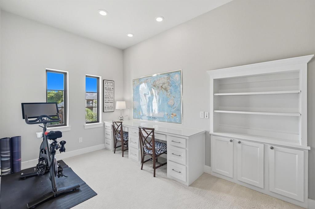 North Richland Hills, Texas 76182, United States, 4 Bedrooms Bedrooms, ,4 BathroomsBathrooms,Residential,Active,218900