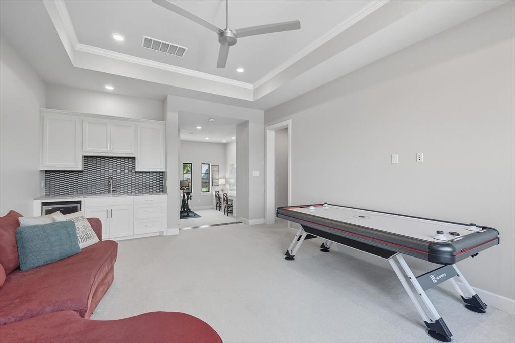 North Richland Hills, Texas 76182, United States, 4 Bedrooms Bedrooms, ,4 BathroomsBathrooms,Residential,Active,218900