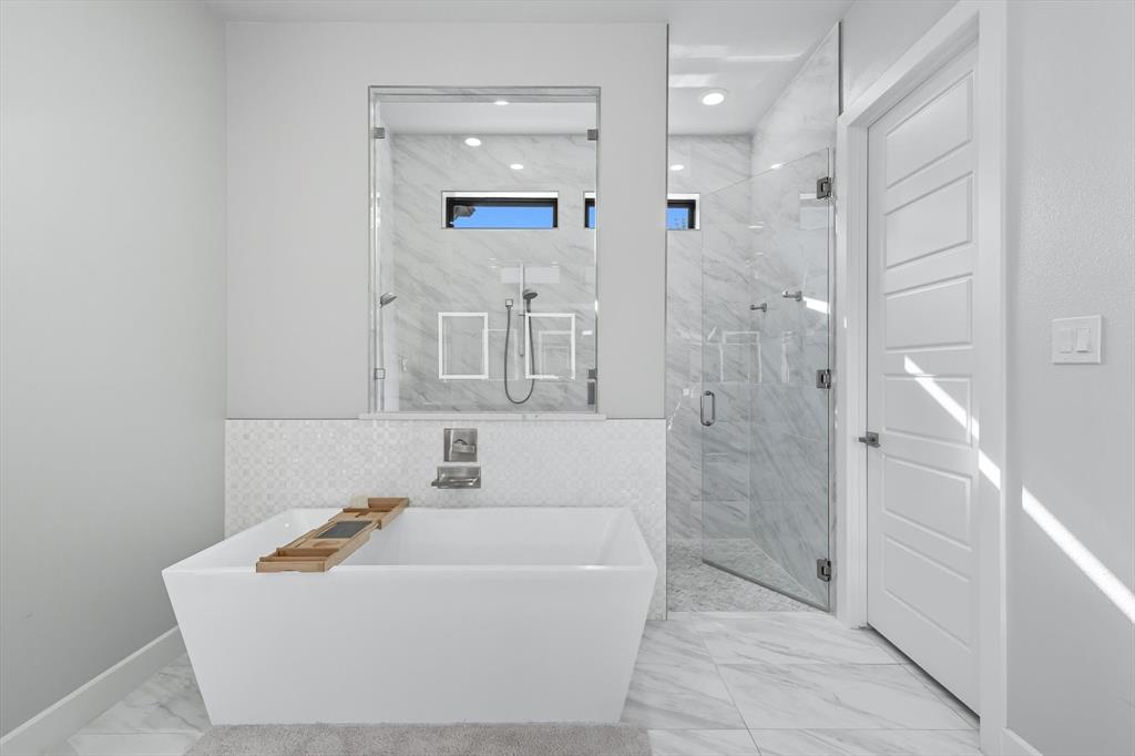 North Richland Hills, Texas 76182, United States, 4 Bedrooms Bedrooms, ,4 BathroomsBathrooms,Residential,Active,218900