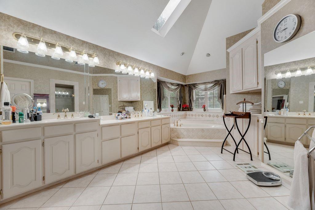 Western Oaks Grapevine - Residential