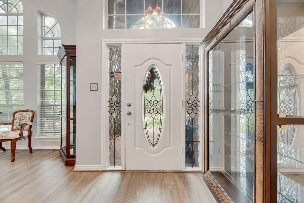 2805 Pine View Drive