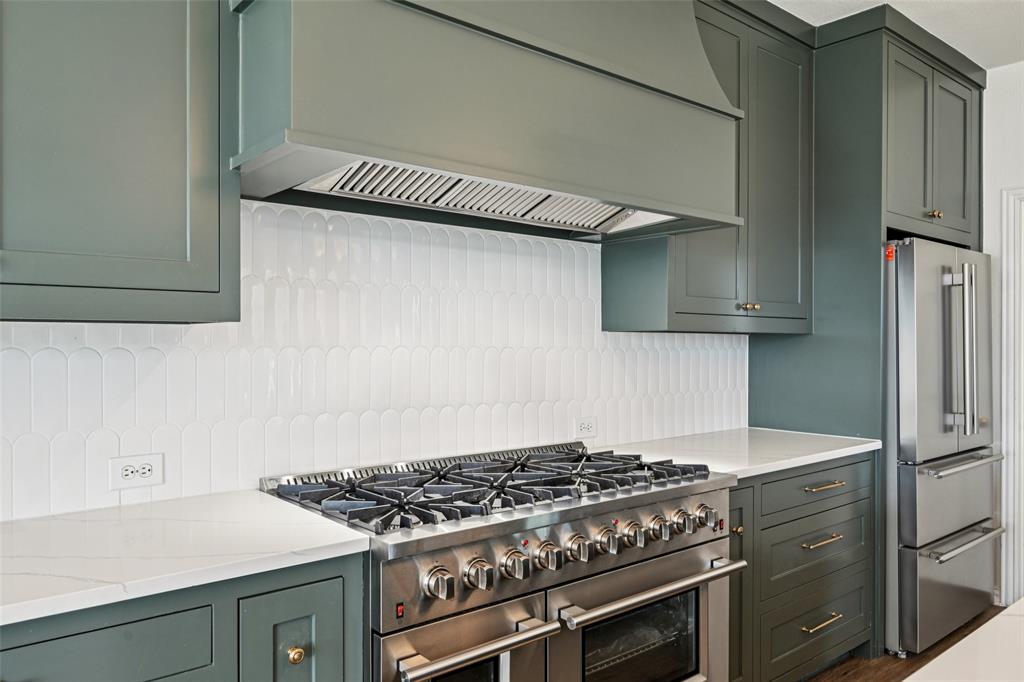 Richardson, Texas 75082, United States, 4 Bedrooms Bedrooms, ,4 BathroomsBathrooms,Residential,Active,246459