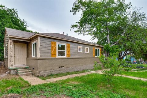 Photo of 1821 Overhill Lane, Dallas, TX 75216 (MLS # 21258223)