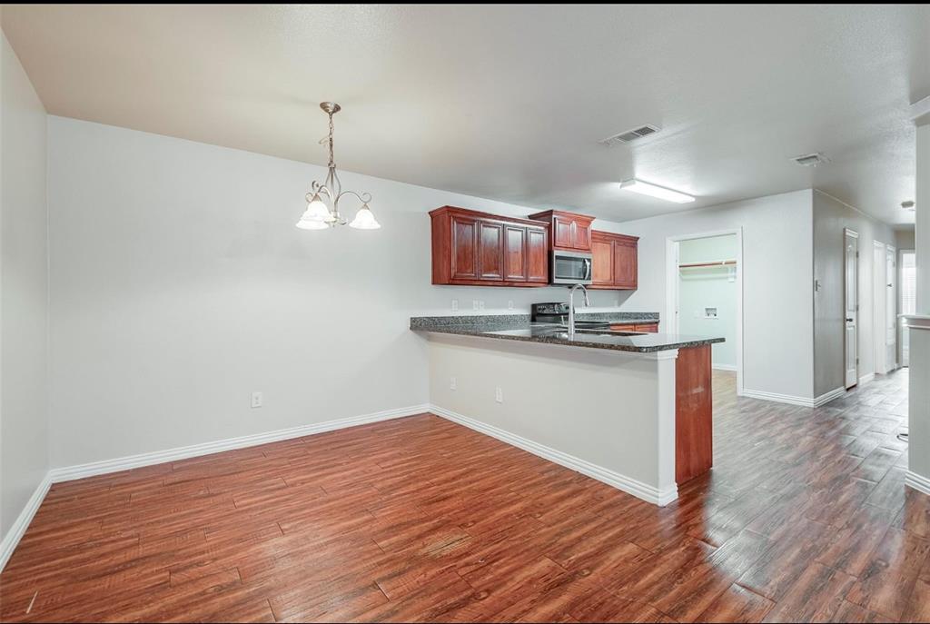 452 & 456 Canvas Court