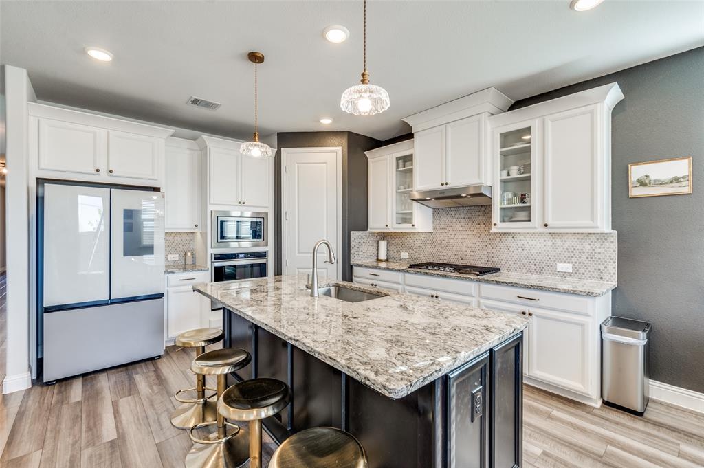 2516 Acadia Drive