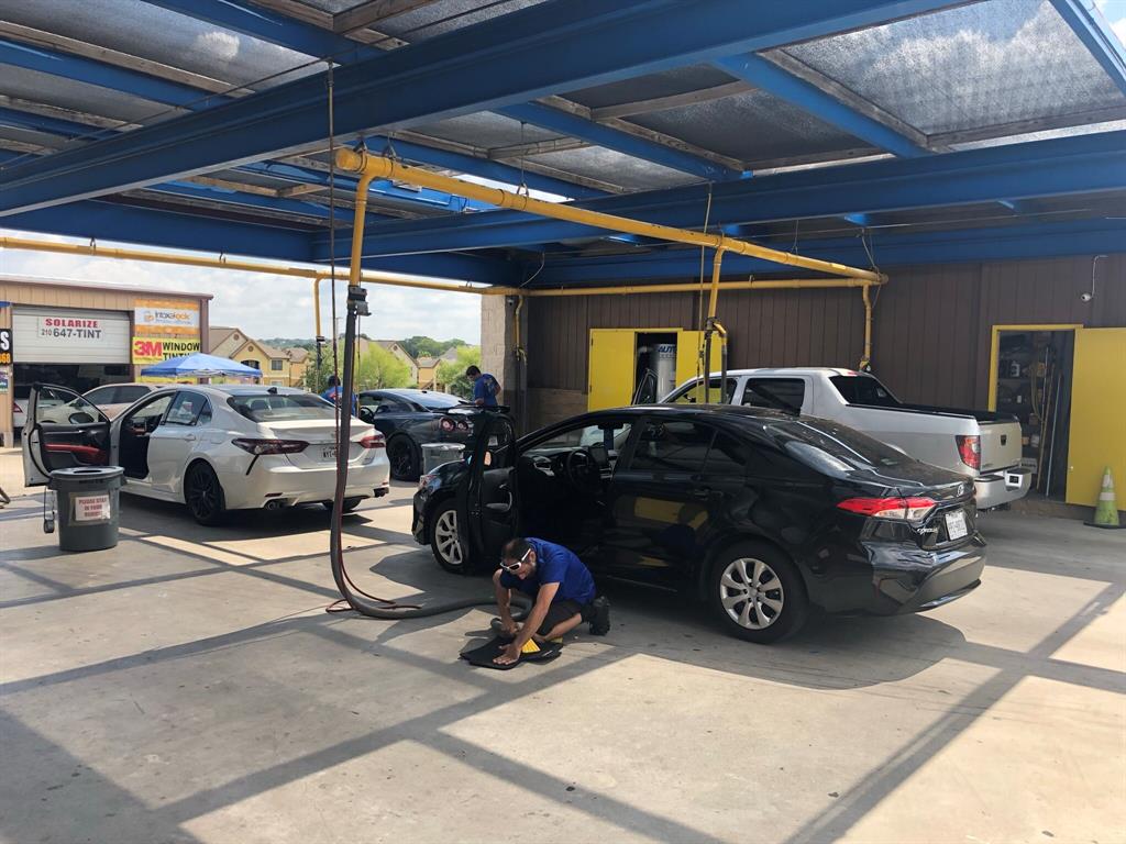 Hand Car Salon Sub Ncb 17490 - Commercial Sale