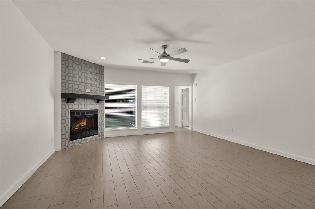 2233 Woodview Drive