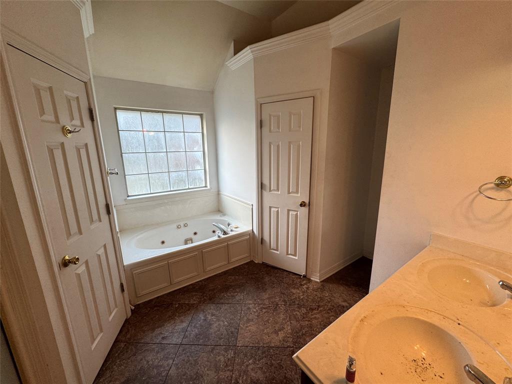 Eagles Nest - Residential