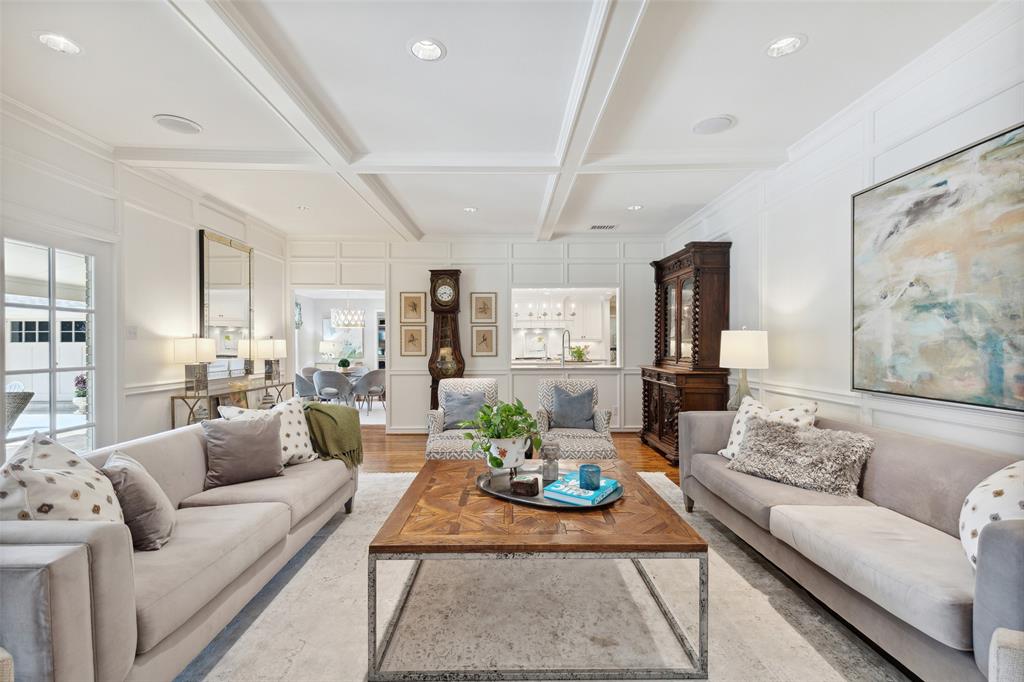 Russwood Acres 01 Instl - Residential