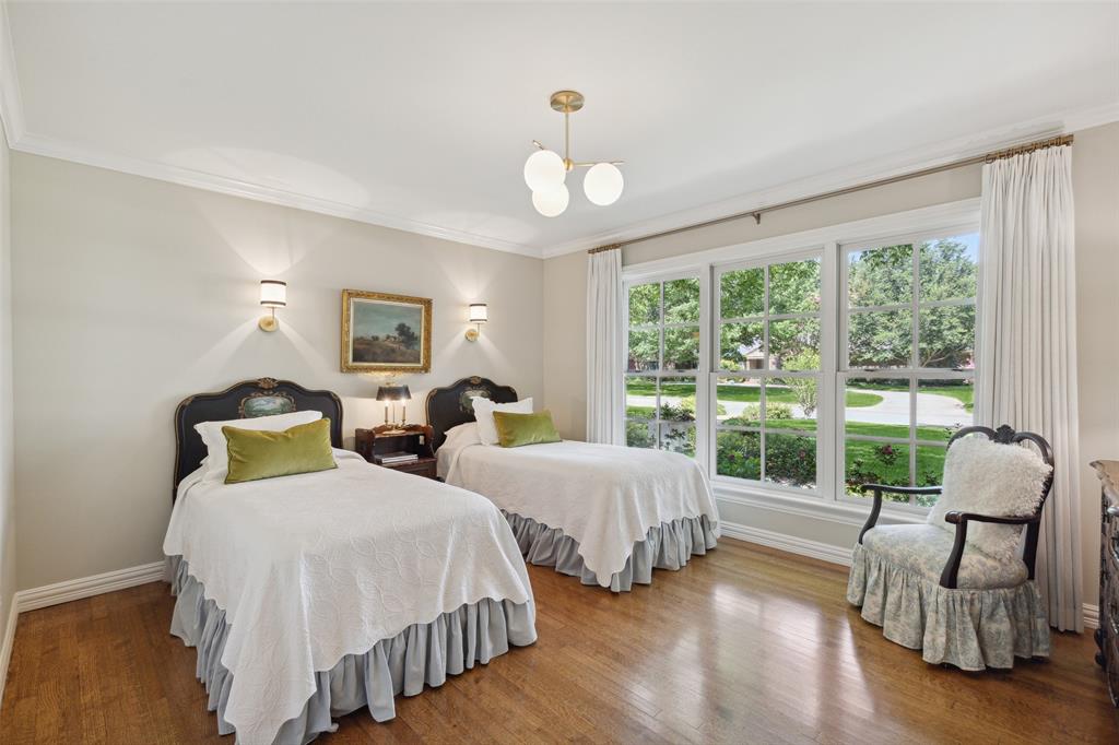 Russwood Acres 01 Instl - Residential