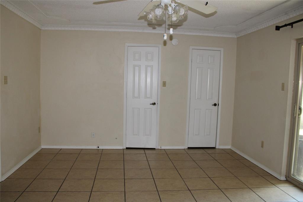 Crestmoor Park North - Residential Income