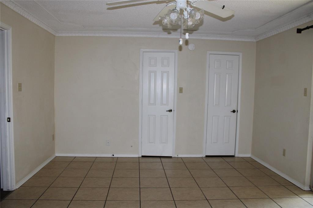 Crestmoor Park North - Residential Income