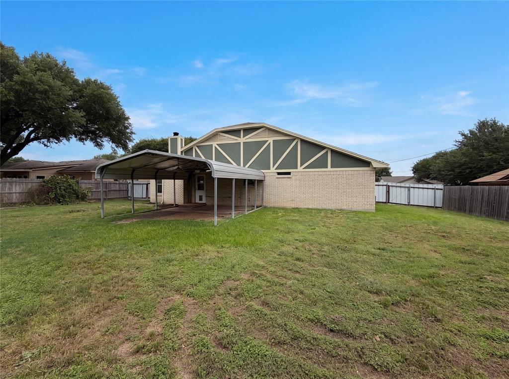 208 Dakota Drive