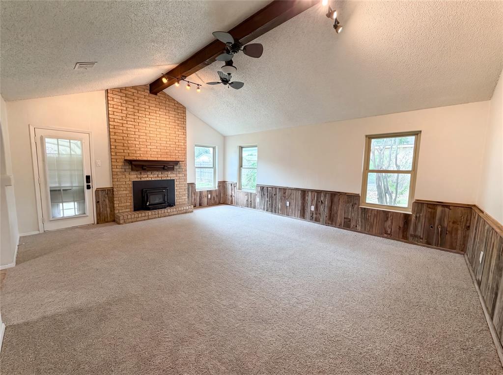 208 Dakota Drive