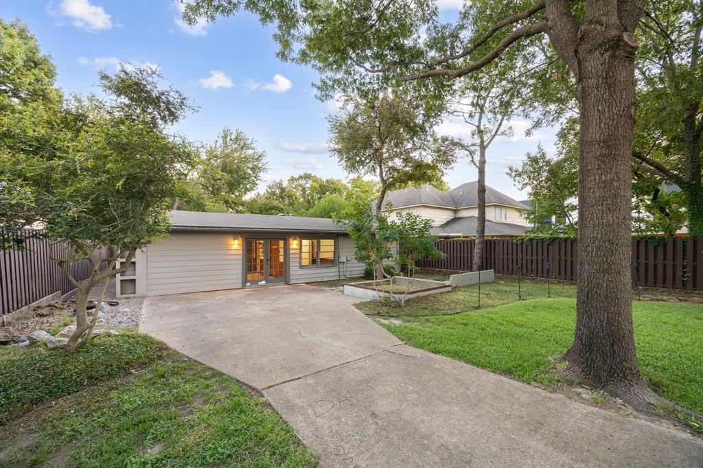 White Rock Highlands - Residential