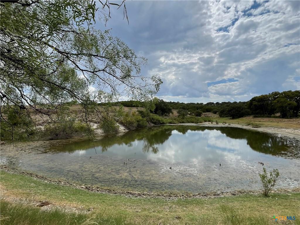 4009 N Highway 183