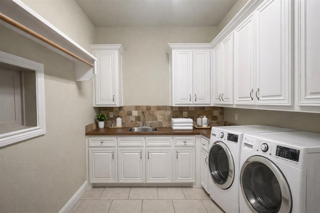 Justin Cove - Residential