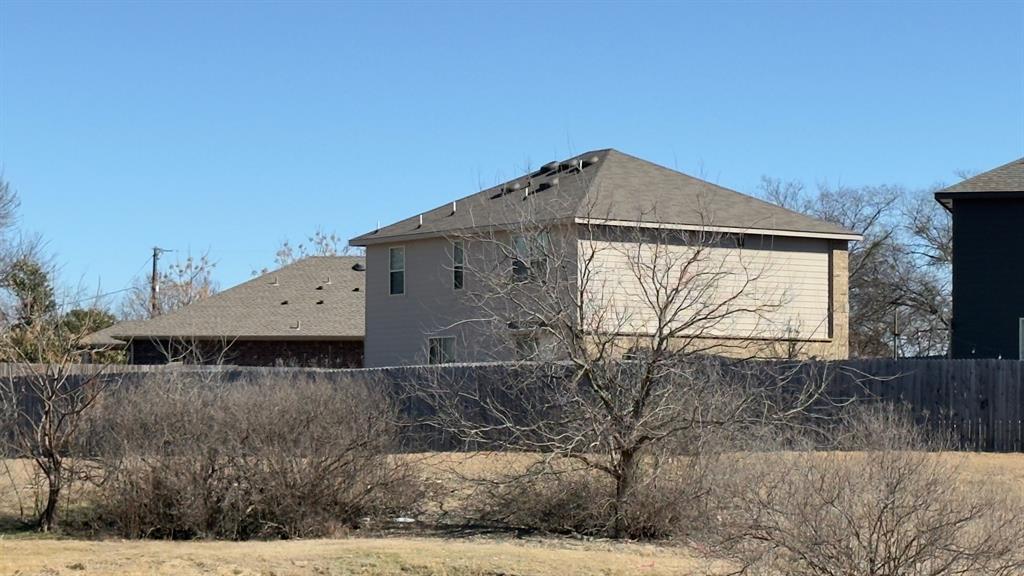 Chapin Village - Residential