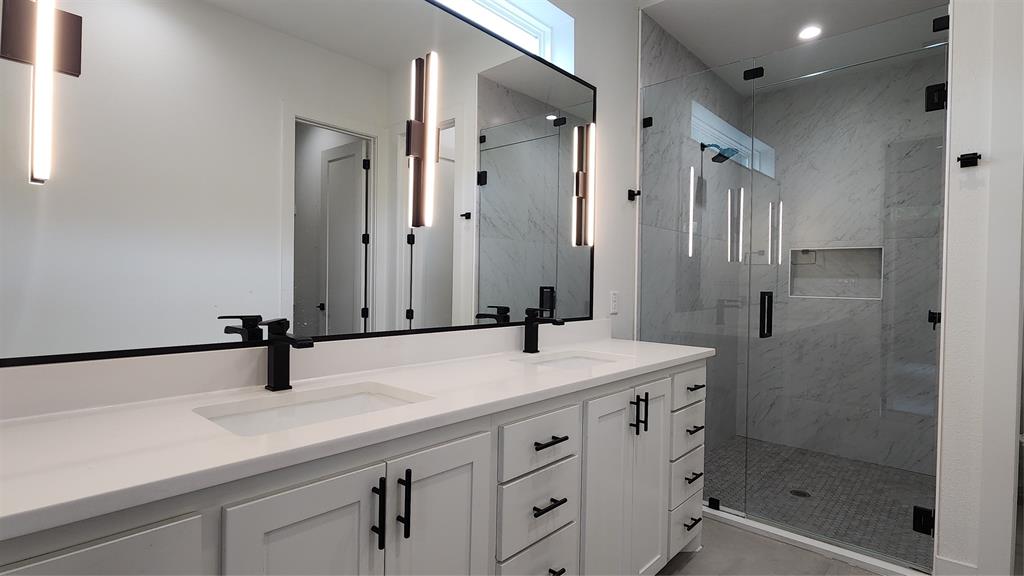 Mount Auburn - Residential Lease