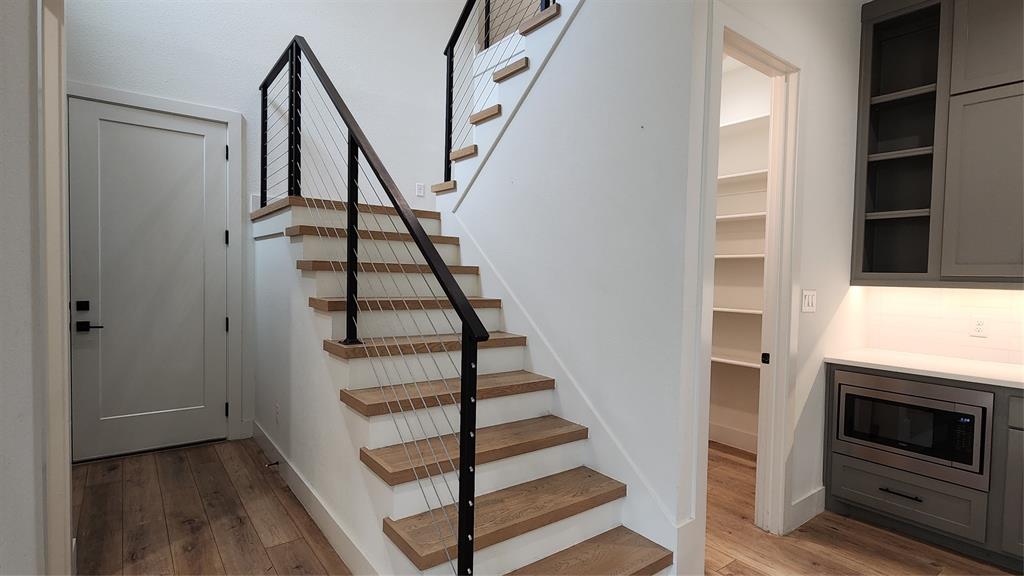 Mount Auburn - Residential Lease