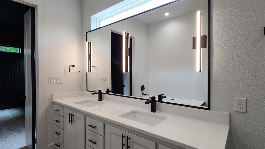 Mount Auburn - Residential Lease