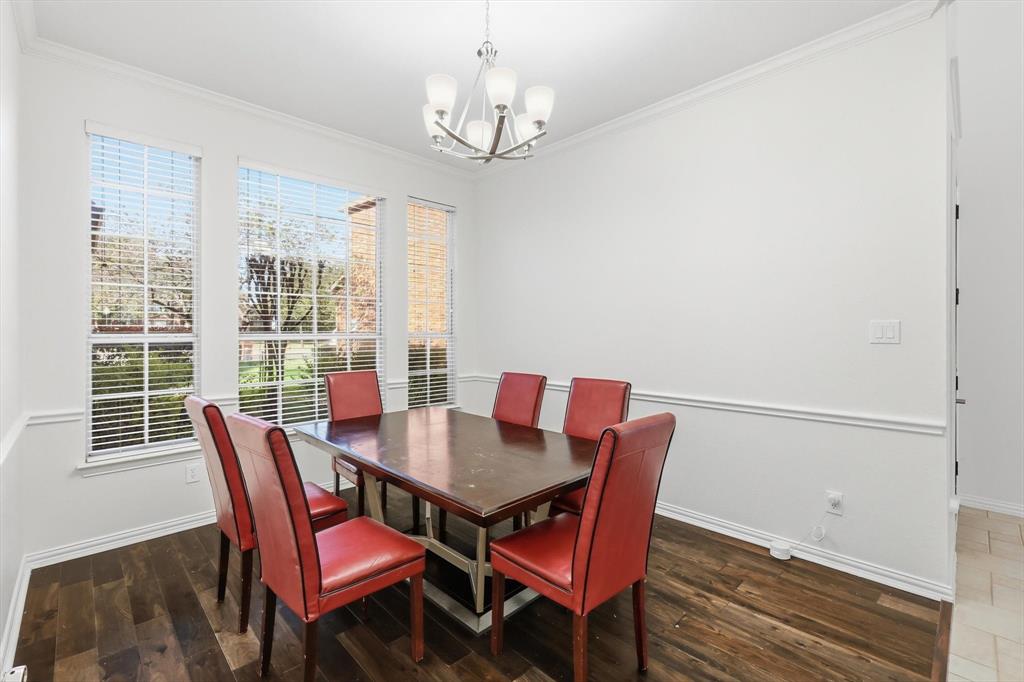 2904 Waterford Drive