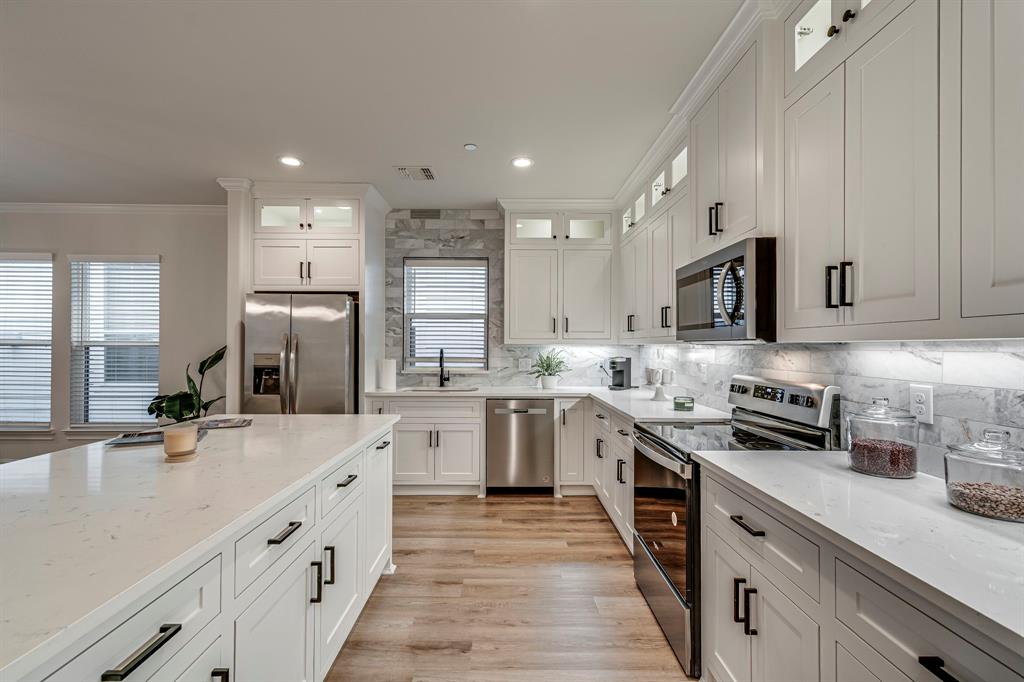 Cottages on Cantrell - Residential