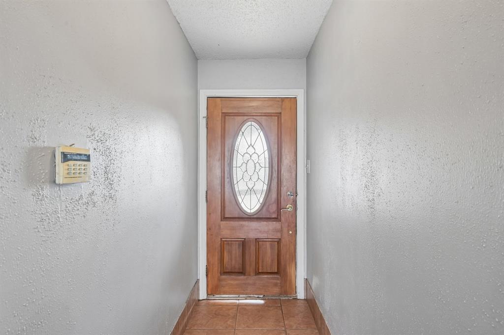 609 Ruth Drive
