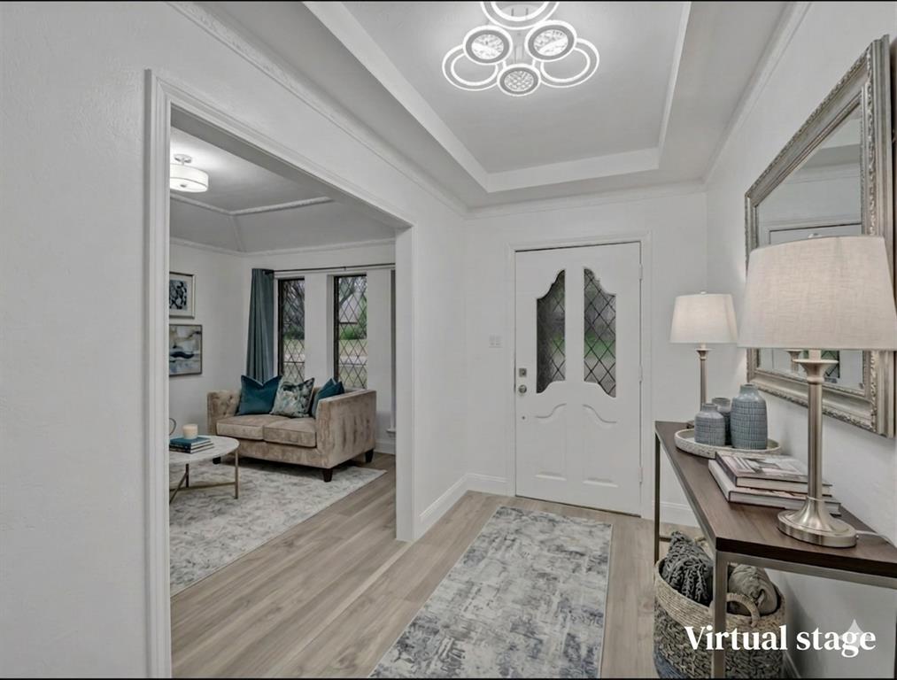 3924 Mesa Drive