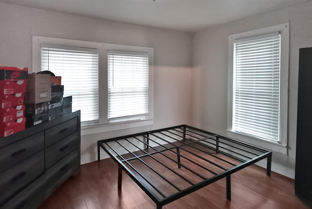 S & B N - Residential