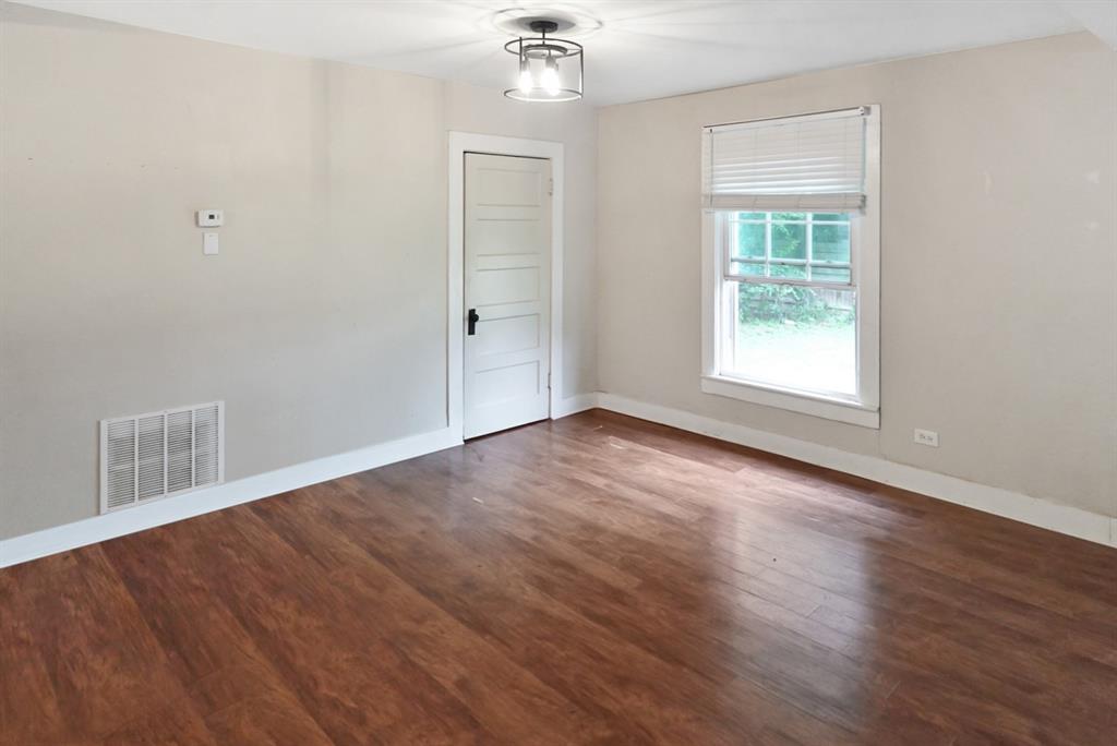 S & B N - Residential