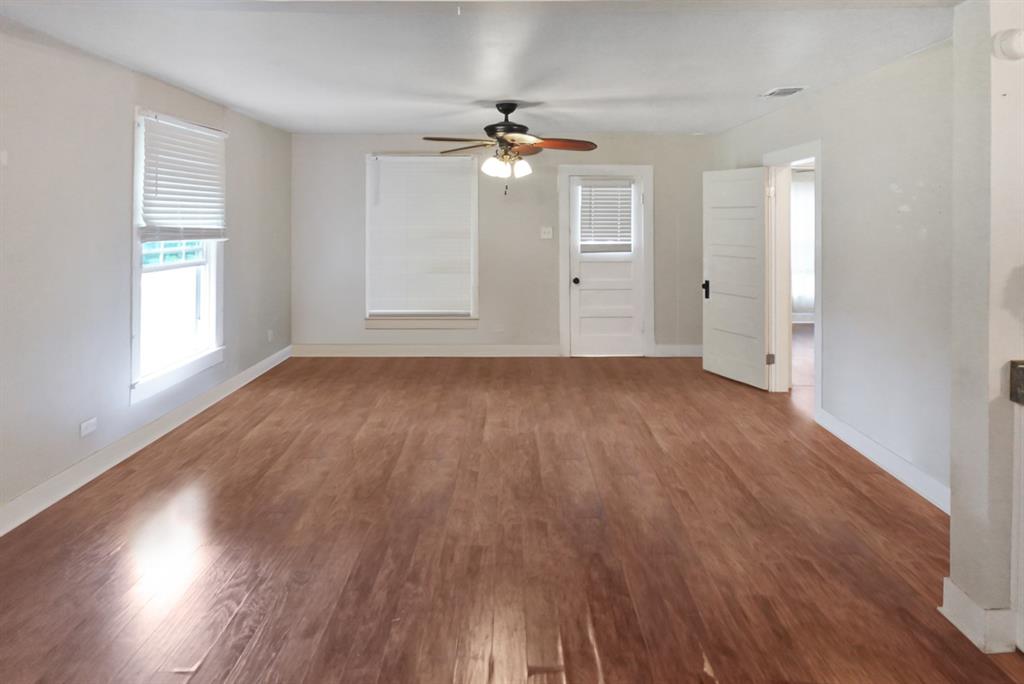 S & B N - Residential