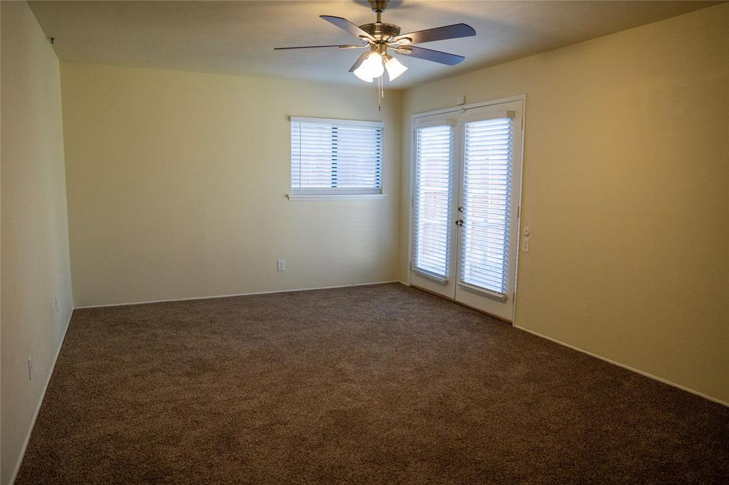 BRAIRWOOD ESTS - Residential