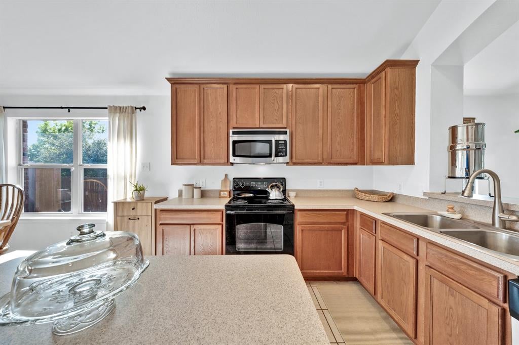 1829 Sable Wood Drive