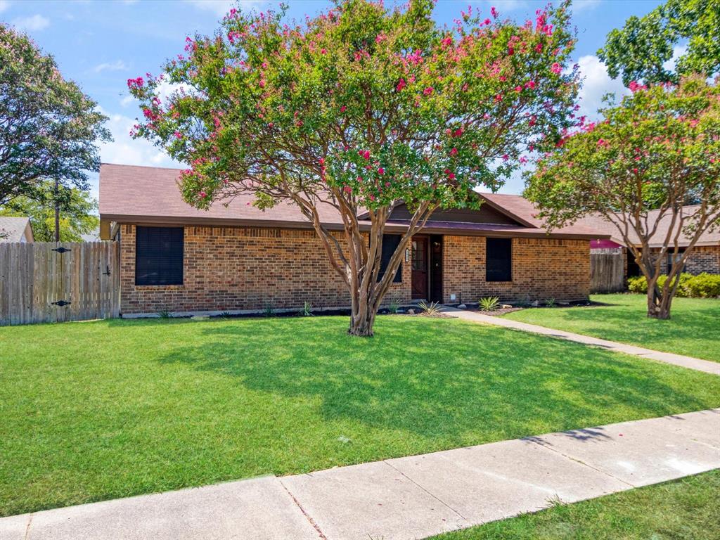 1040 Carmody Drive