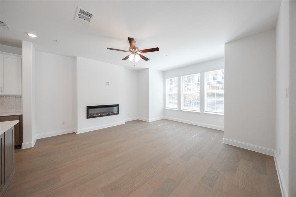 2101 Naples Drive