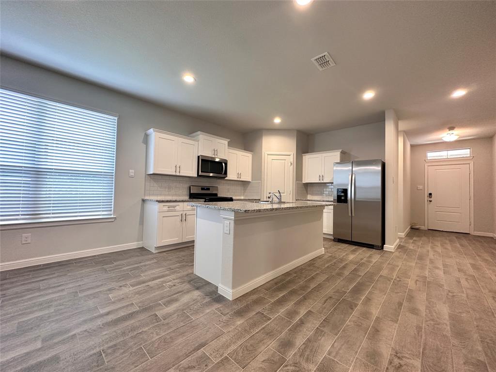 Watersbend Ph 10 - Residential Lease