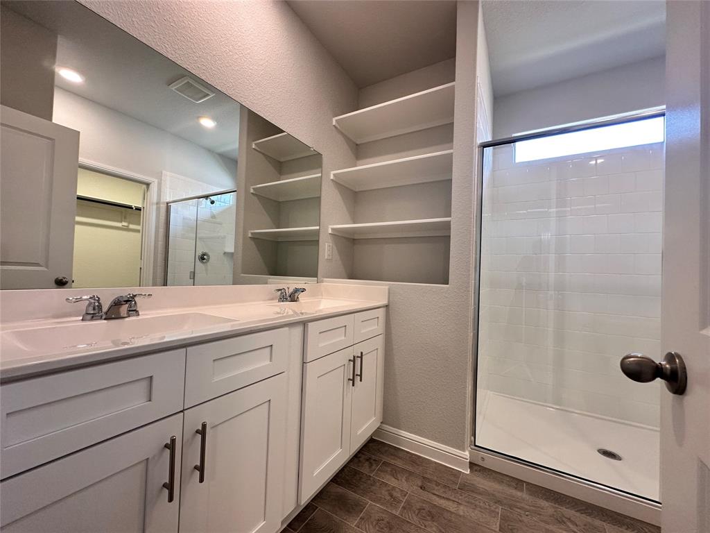 Watersbend Ph 10 - Residential Lease