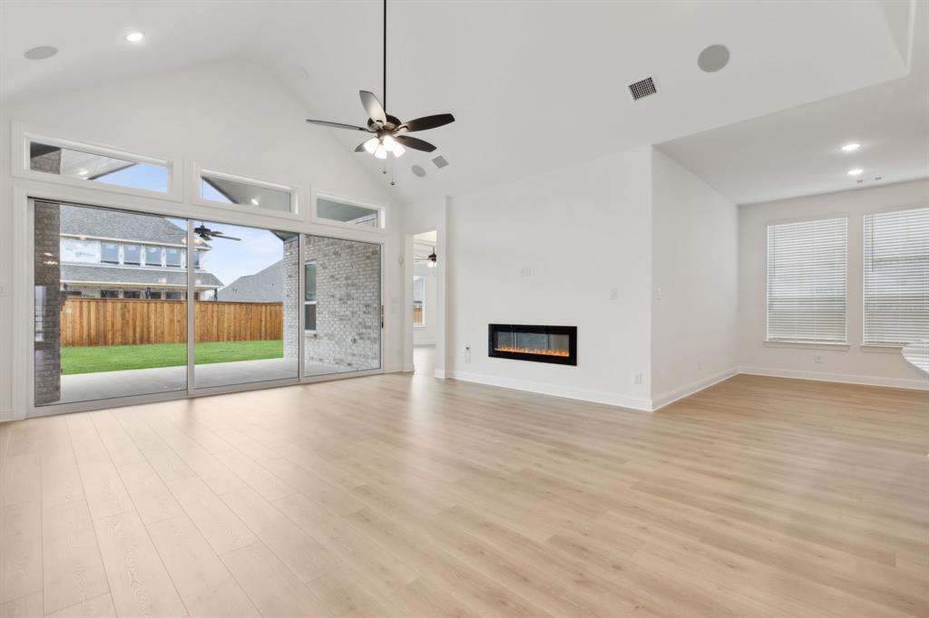 329 Bay Laurel Road