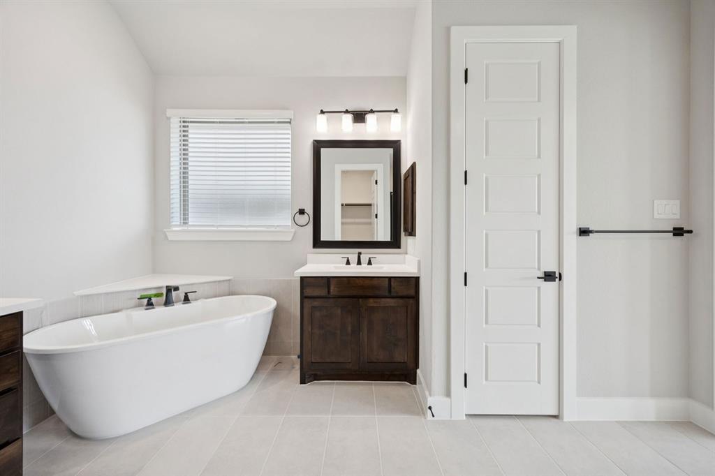 Trinity Falls - Residential