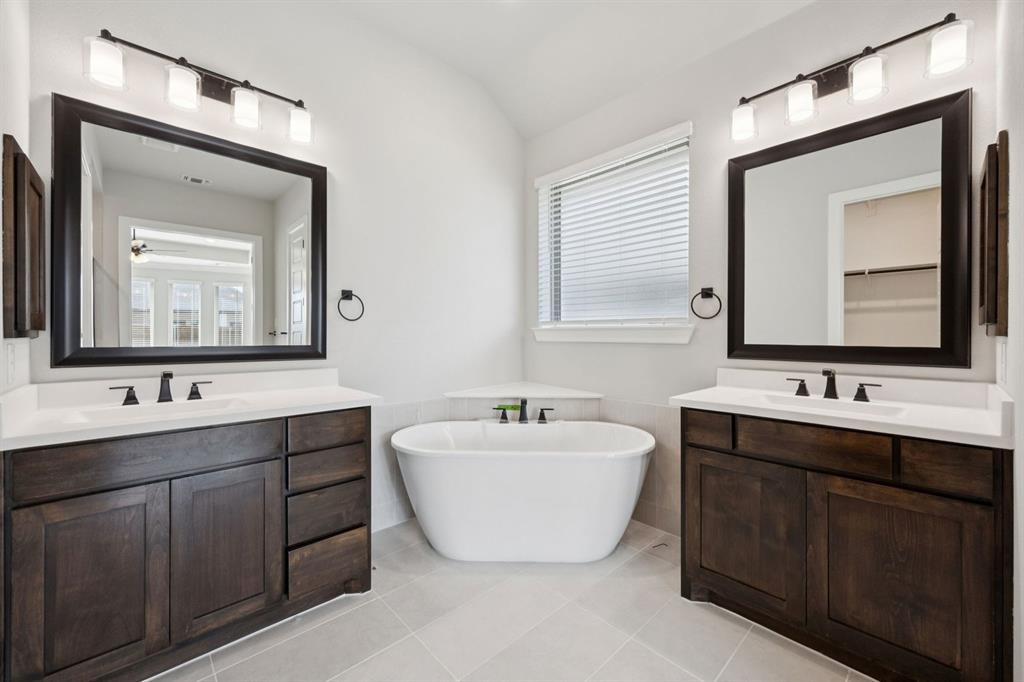 Trinity Falls - Residential