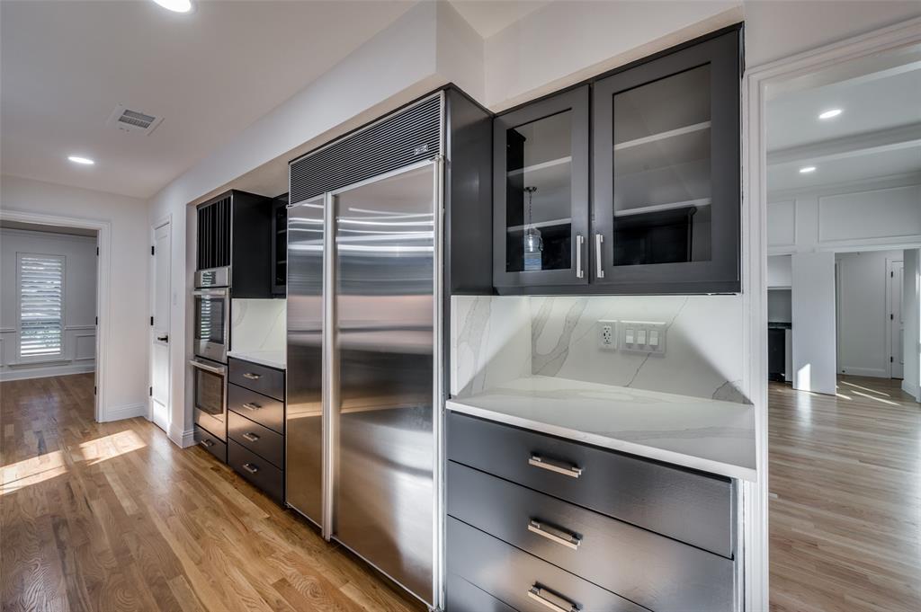 Windsor Place - Residential