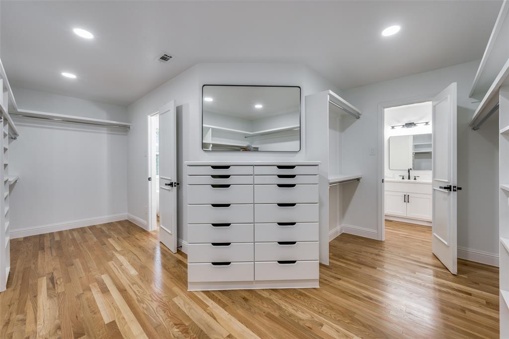 Windsor Place - Residential