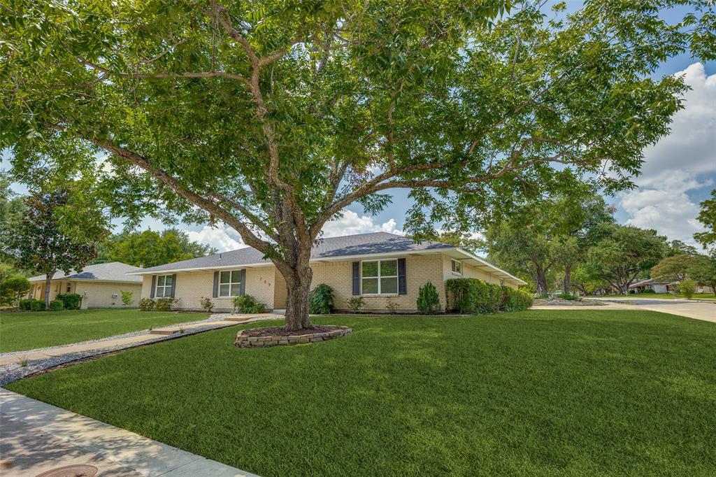 709 Westbrook Drive