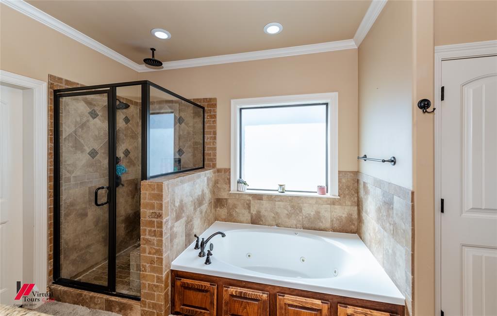 Woolworth Oaks - Residential