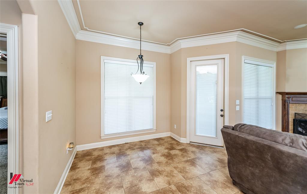 Woolworth Oaks - Residential