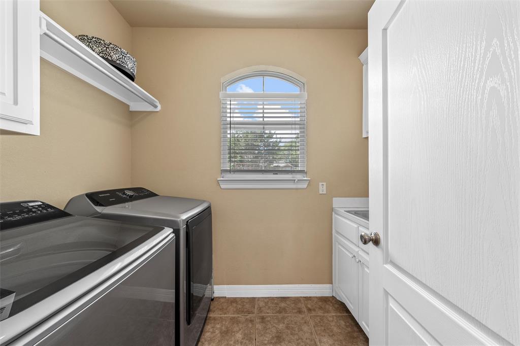 Fossil Ridge - Residential