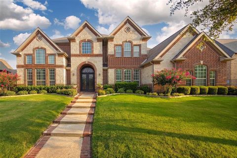 Photo of 812 Glen Abbey Drive, Southlake, TX 76092 (MLS # 21314125)