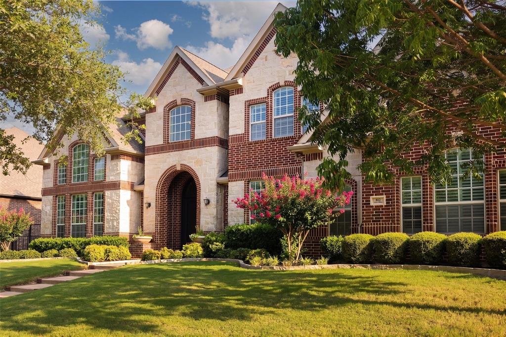 812 Glen Abbey Drive